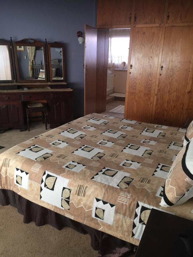 House Ebony B&B Ньюкасл Экстерьер фото